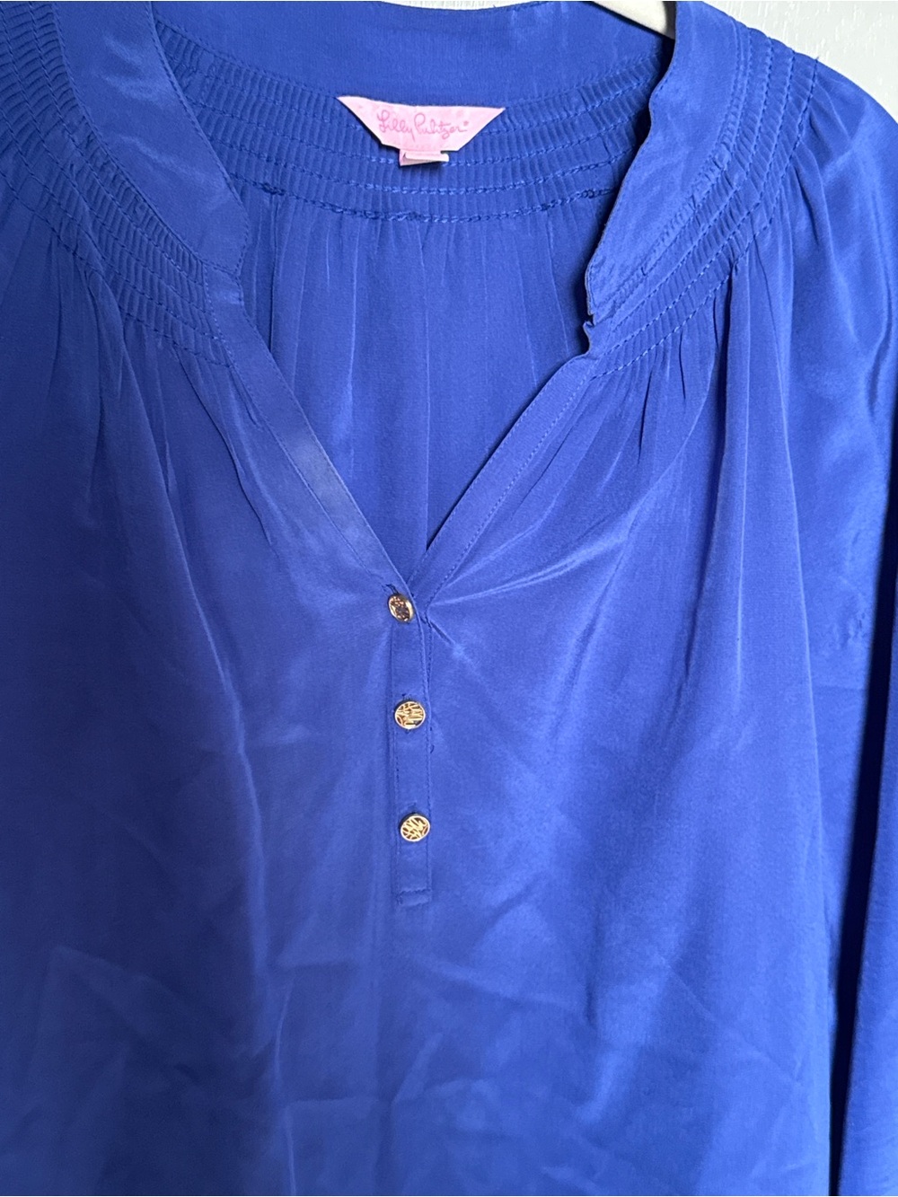 Lilly Pulitzer Elsa Silk Blouse in Brilliant Blue size Medium EUC - Picture 3 of 6